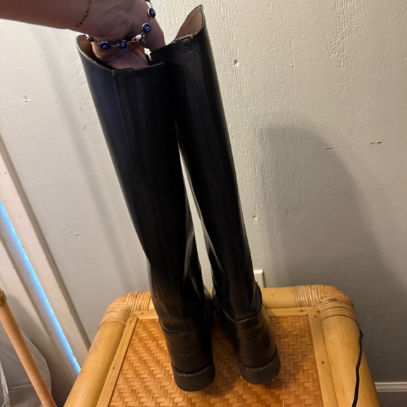 Elegant Black Over the Knee Boots - Picture 4 of 6